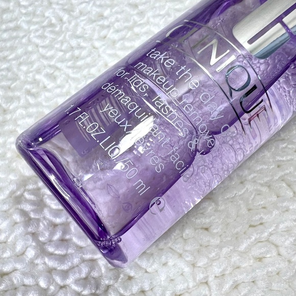 🎁Pick 5 for $25🎁 Clinique Take The Day Off Cleansing Oil Makeup Remover … - Picture 4 of 5